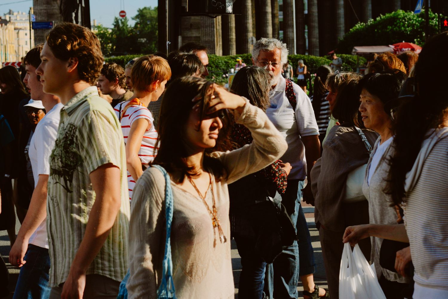 Community-based tourism and gentrification: how can we protect the right to live in tourist destinations?